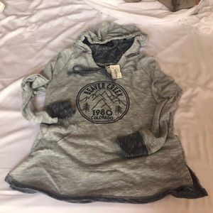 Ski resort Beaver Creek brand new hoodie
